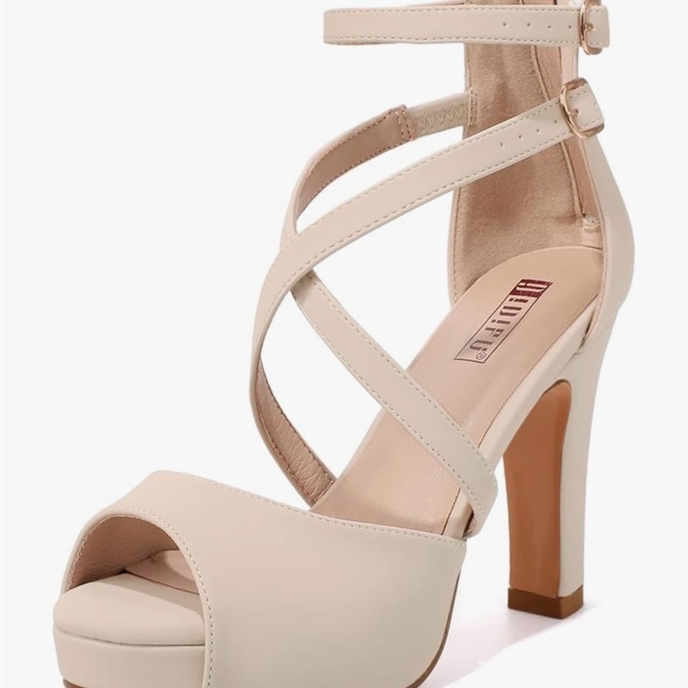 NWOT Elegant Strappy Heels
